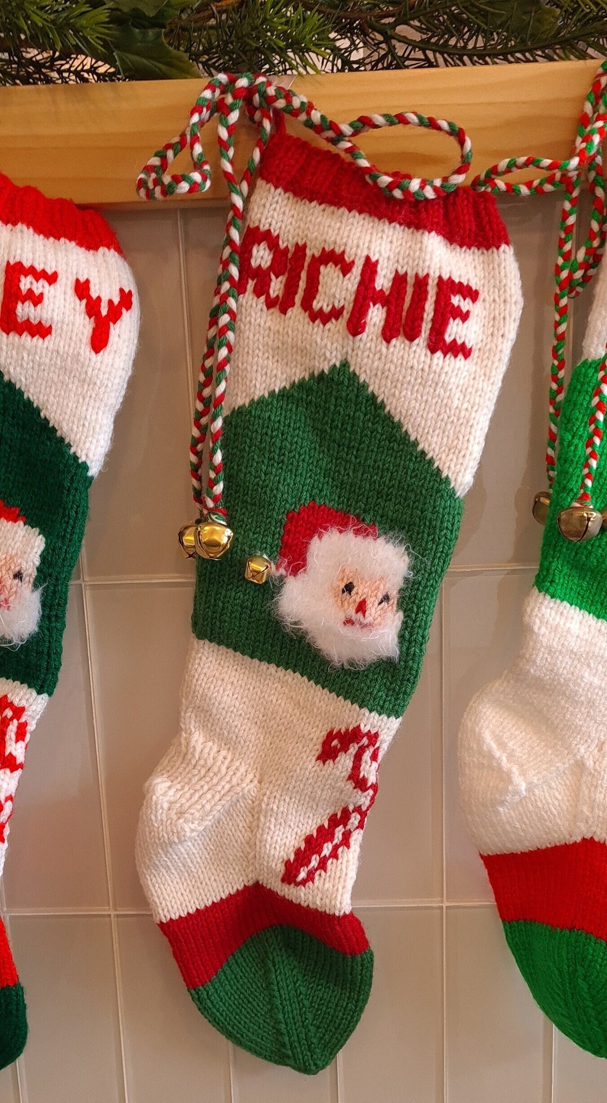 Santa and his Beard 026 Fuzzy/Hairy – Angora Blend Beard PURE WOOL