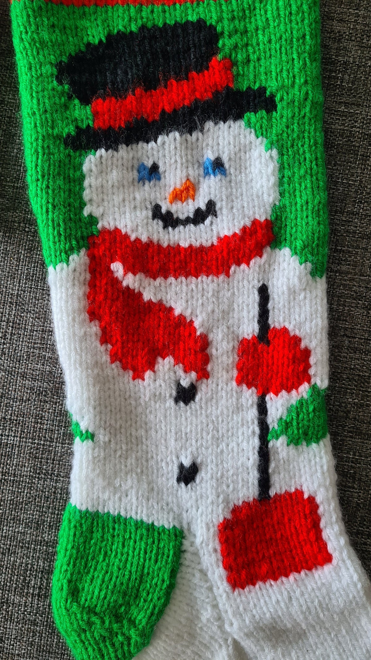 Snowman with Shovel 152 Full-sized Design